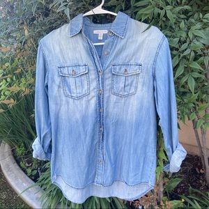 LARK & WOLFF chambray button up